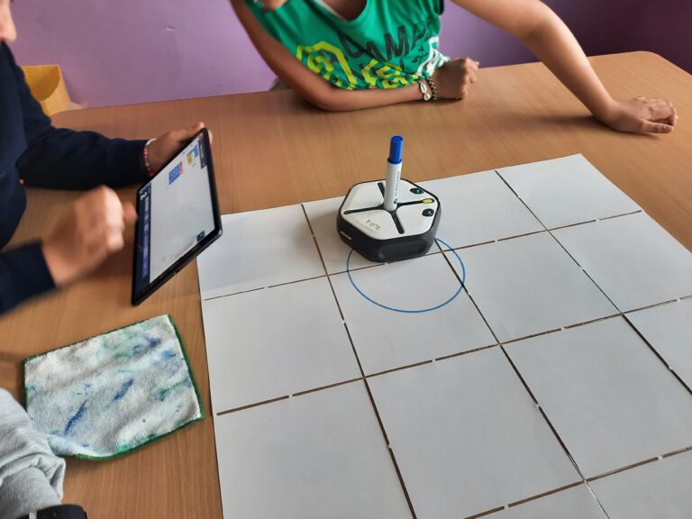 Robot I-Root
